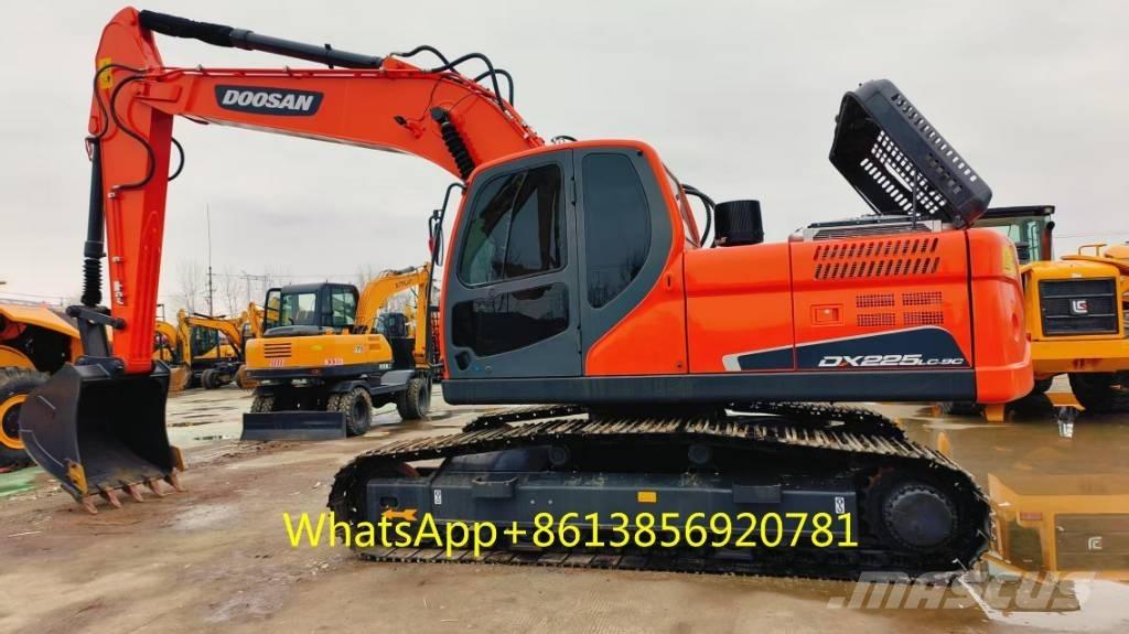 Doosan DX 225 Koparki gąsienicowe