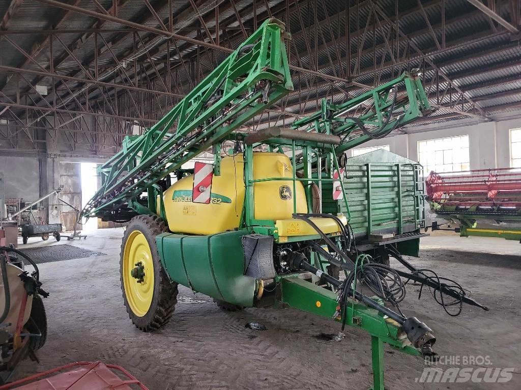 John Deere 732 Opryskiwacze zaczepiane