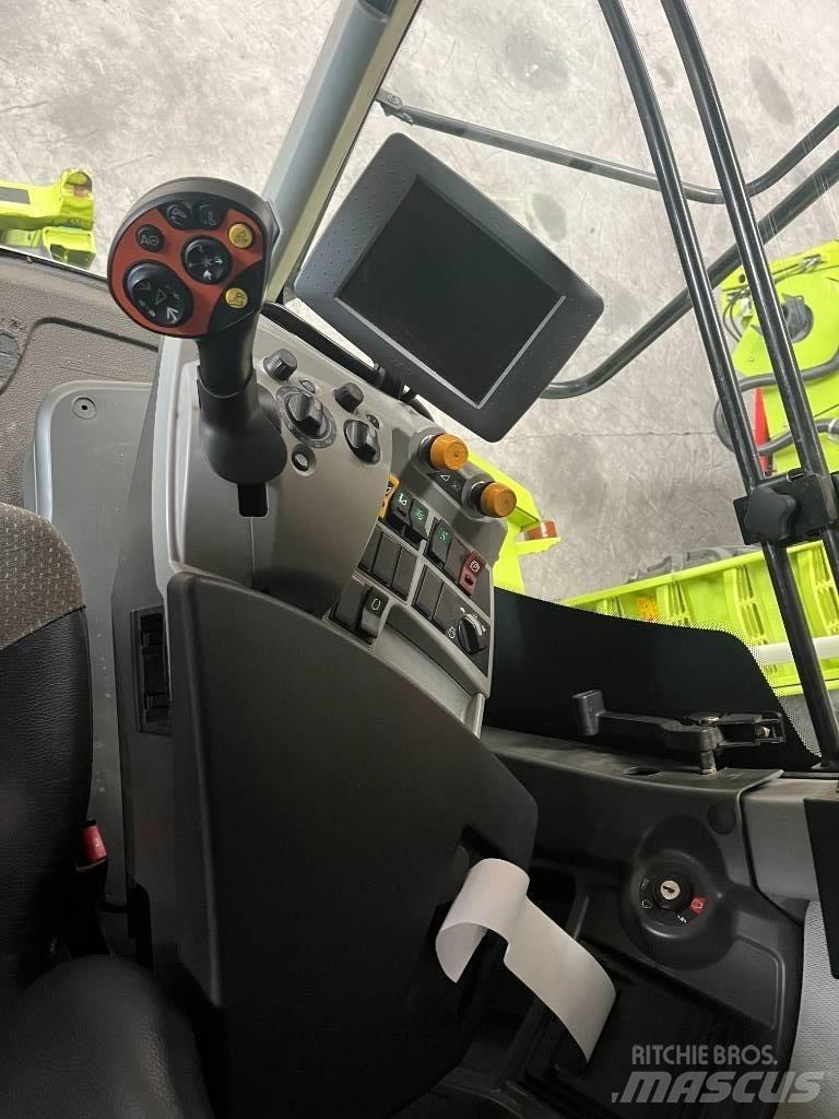 CLAAS LEXION 770 Kombajny zbożowe