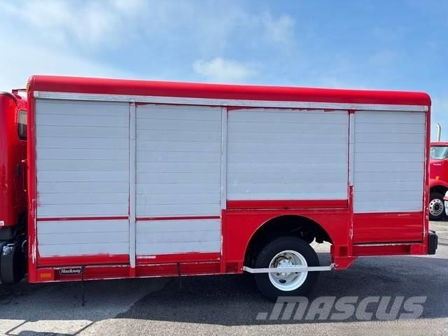 Freightliner M2 Samochody do transportu napojów