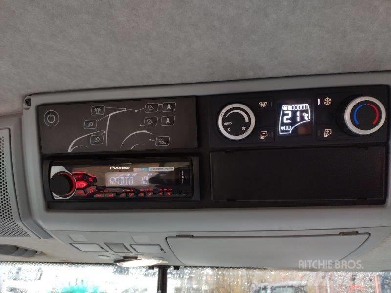 Valtra T 214 D Ciągniki rolnicze