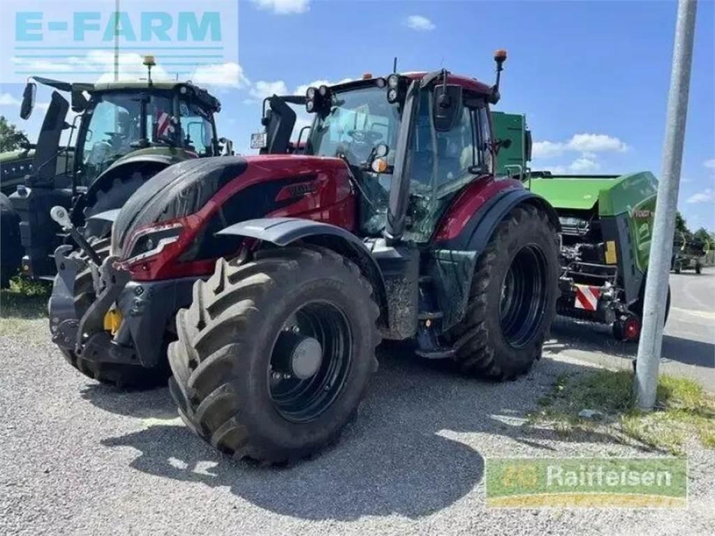 Valtra t 235 Ciągniki rolnicze