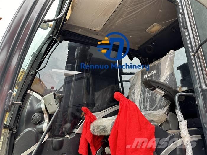 Hyundai R220LC-9S Koparki gąsienicowe