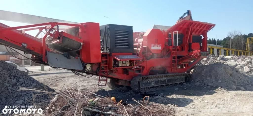 Sandvik QJ 330 Kruszarki mobilne