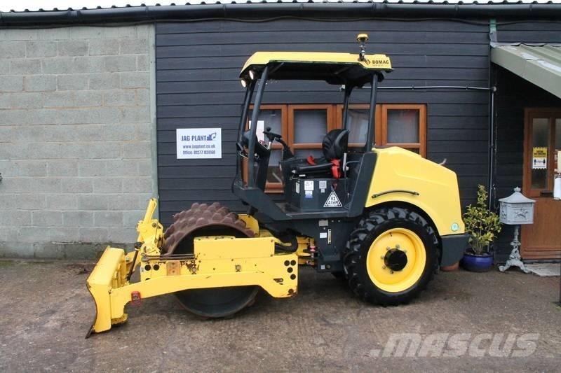 Bomag BW 124 P D H-5 Walce jednobębnowe