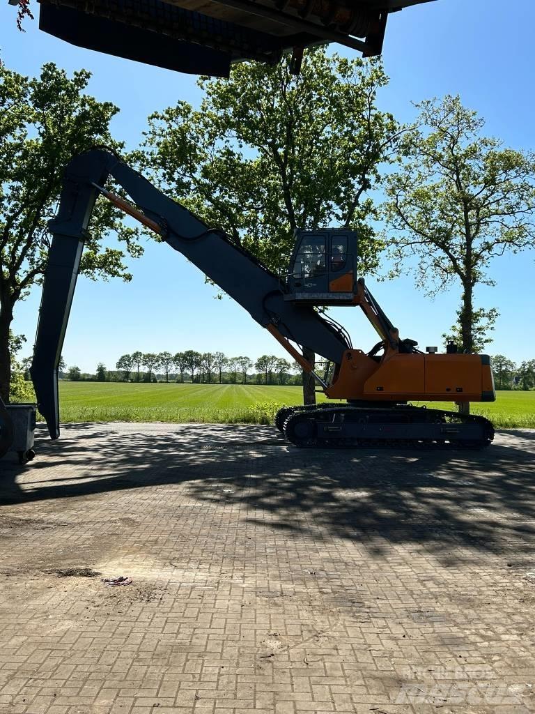 Sennebogen 835 R Koparki przeładunkowe