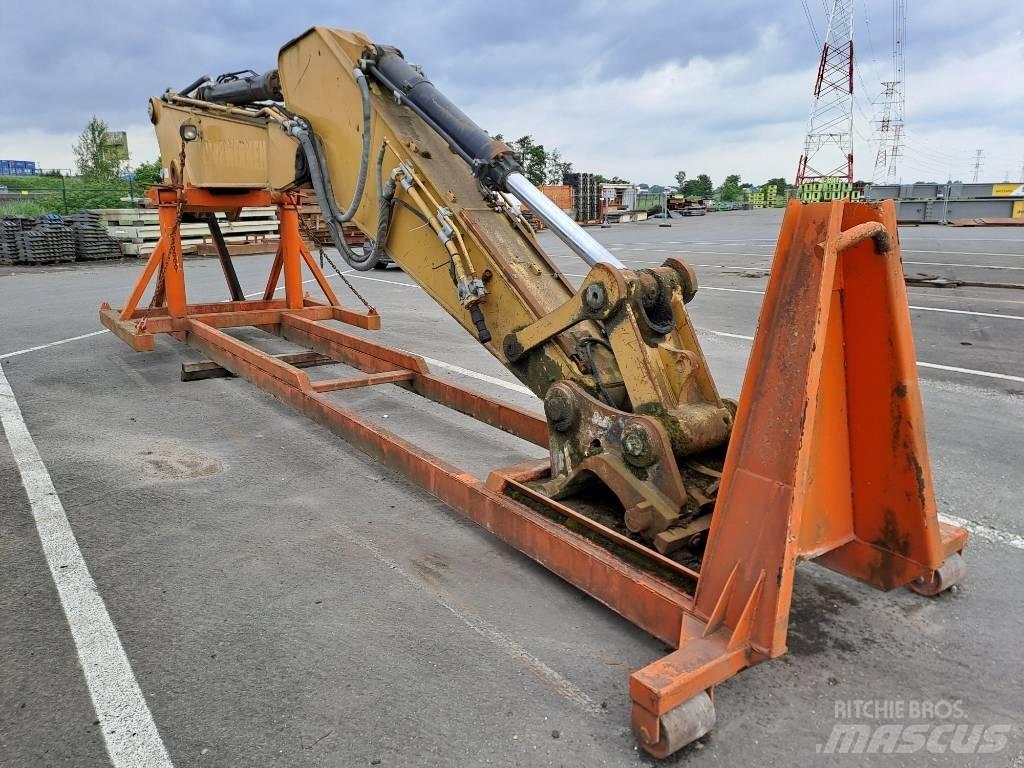 CAT 330DL UHD Koparki wyburzeniowe