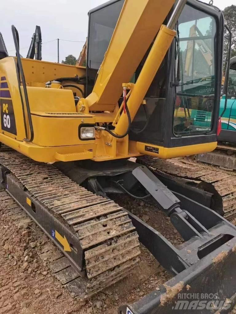 Komatsu PC 60 Koparki gąsienicowe