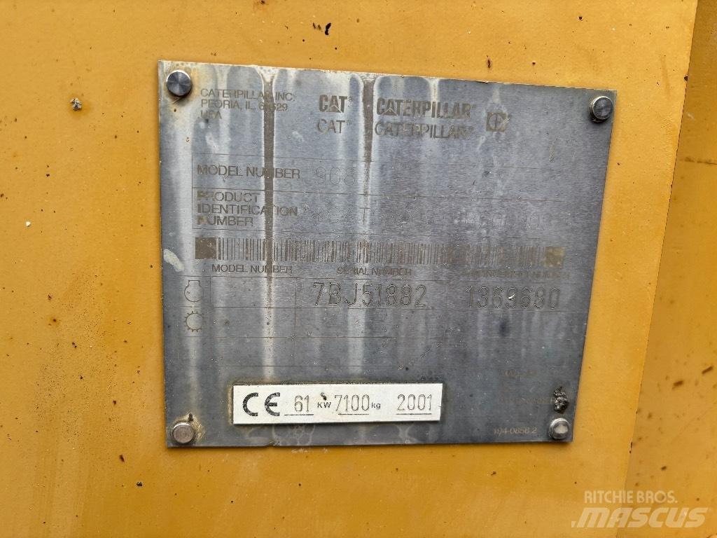 CAT 908 Ładowarki kołowe