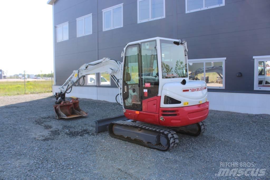 Takeuchi TB 240 Minikoparki