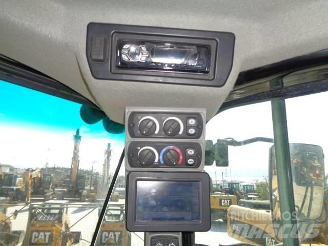 CAT 950M Ładowarki kołowe