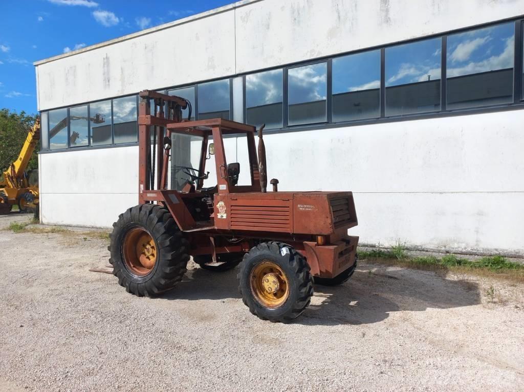 Manitou 4RM30G Wózki Diesla