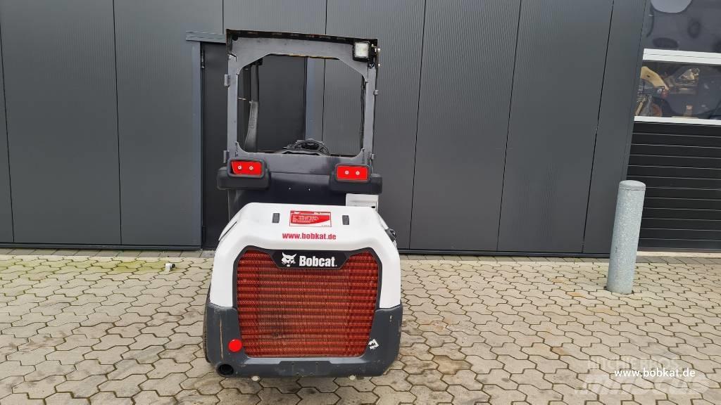 Bobcat L 28 Miniładowarki