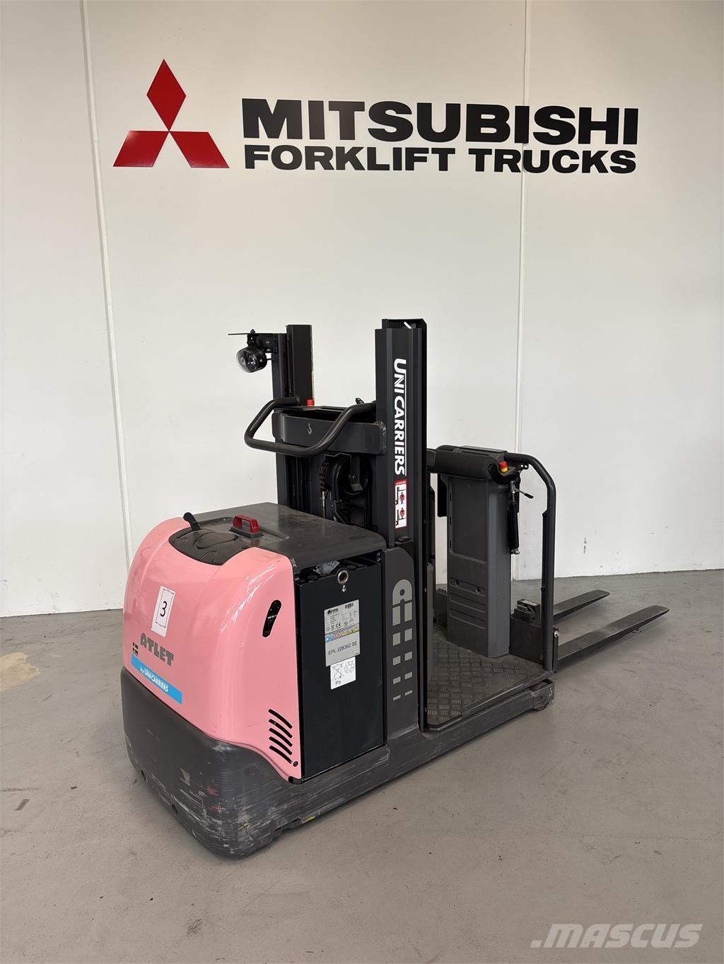 UniCarriers EPL100 Wózki kompletacyjne nisko unoszące