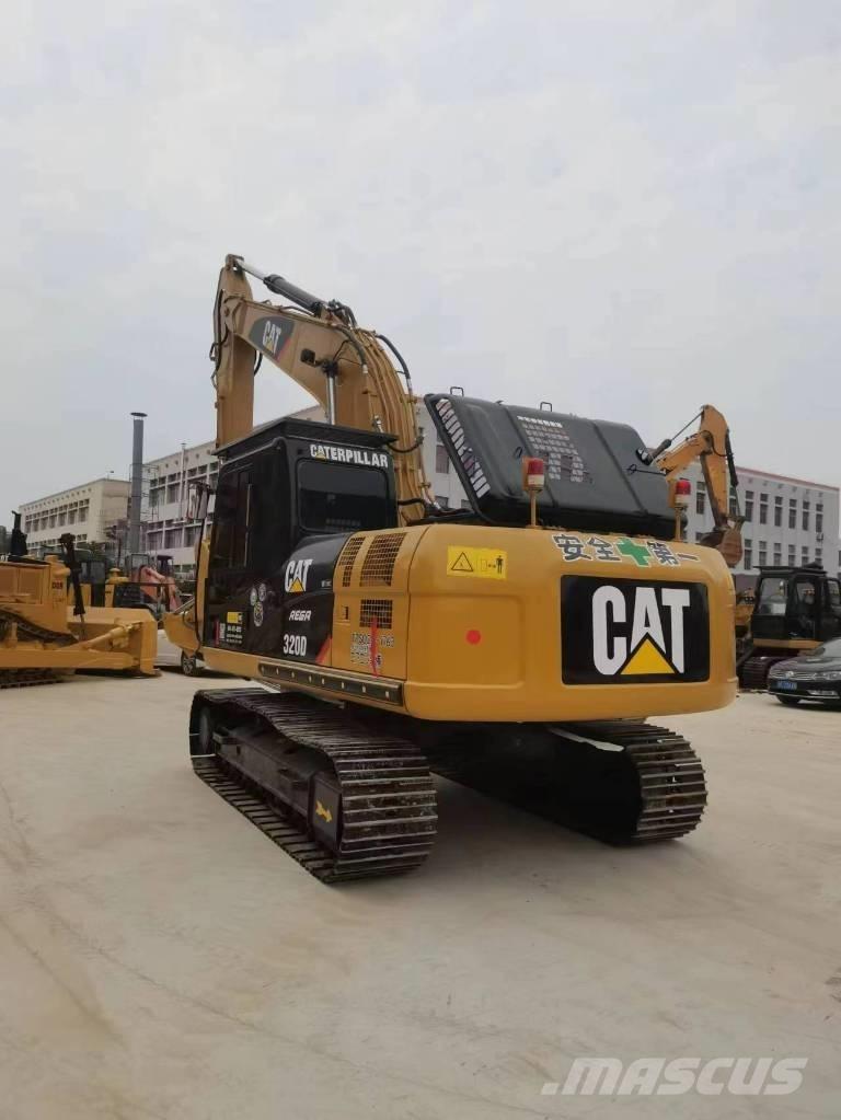 CAT 320 D Koparki gąsienicowe
