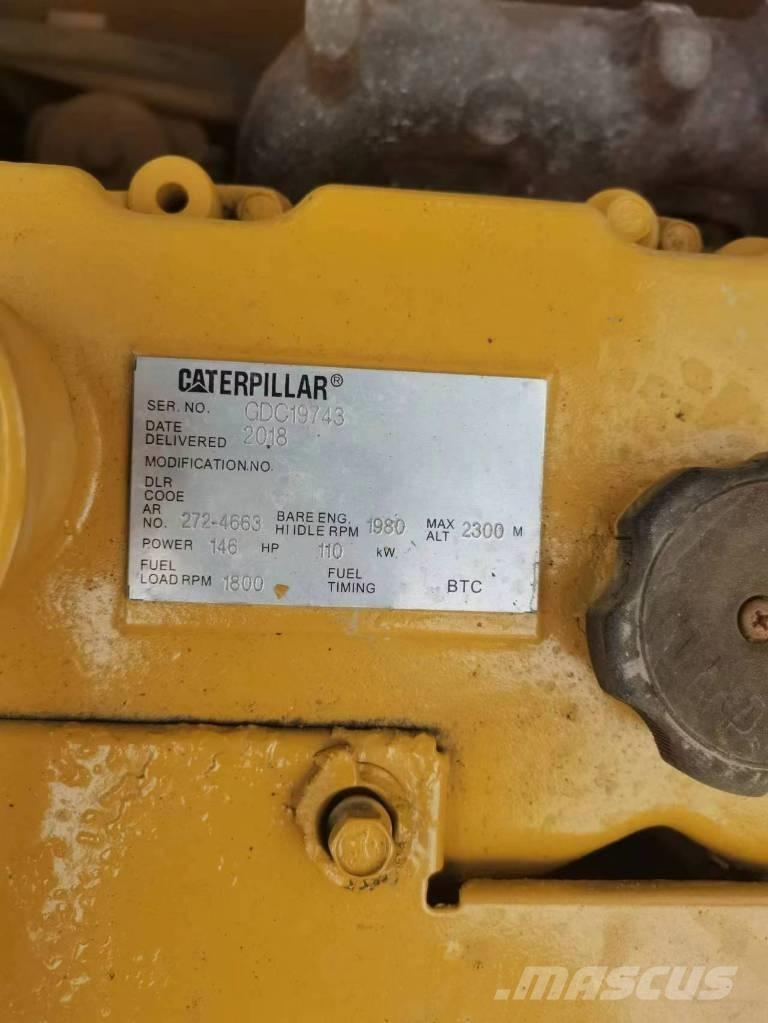 CAT 320 D Koparki gąsienicowe