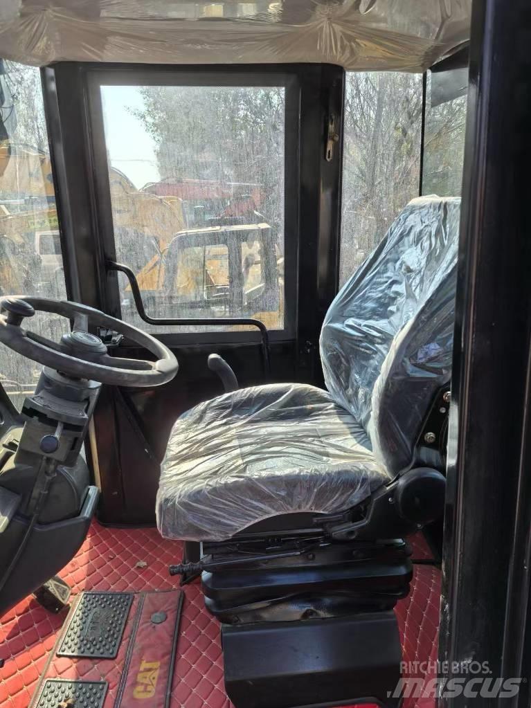 CAT 966H Ładowarki kołowe