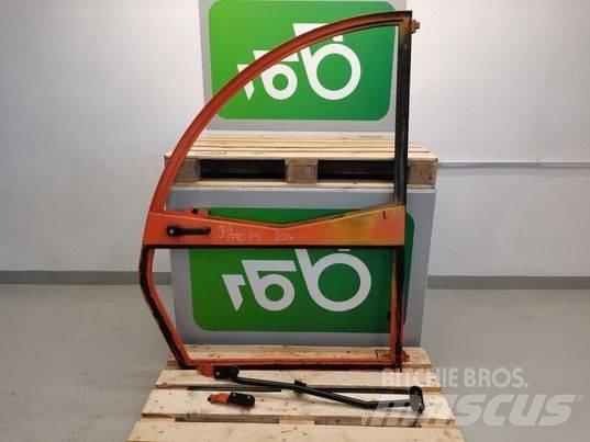JLG 307 door Kabiny i wnętrze