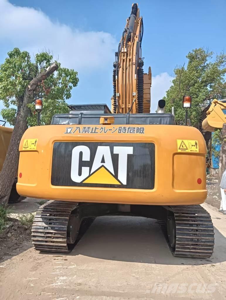 CAT 330 D Koparki gąsienicowe