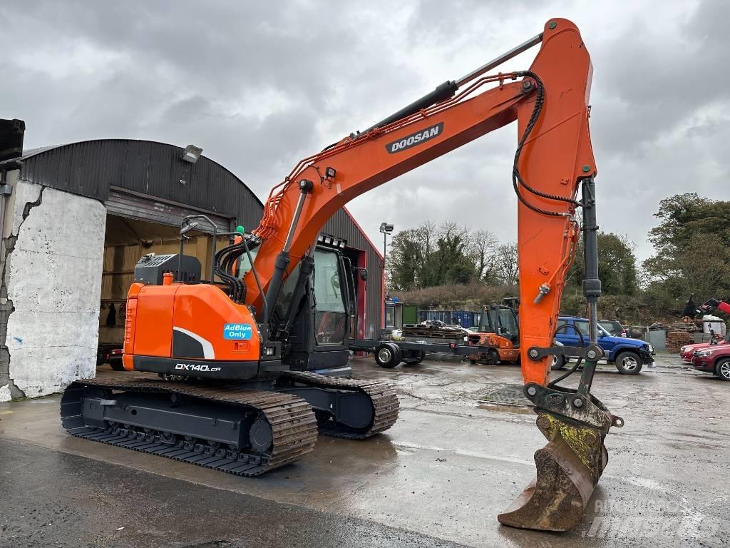 Doosan DX 140 LCR Koparki gąsienicowe