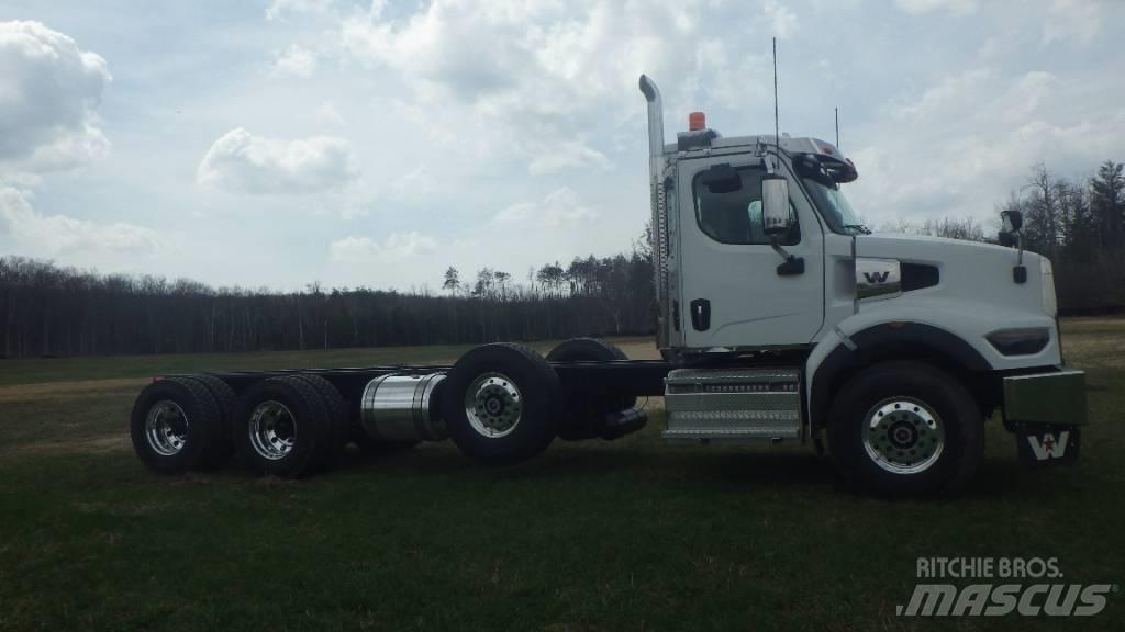 Western Star 49 X Pojazdy pod zabudowę