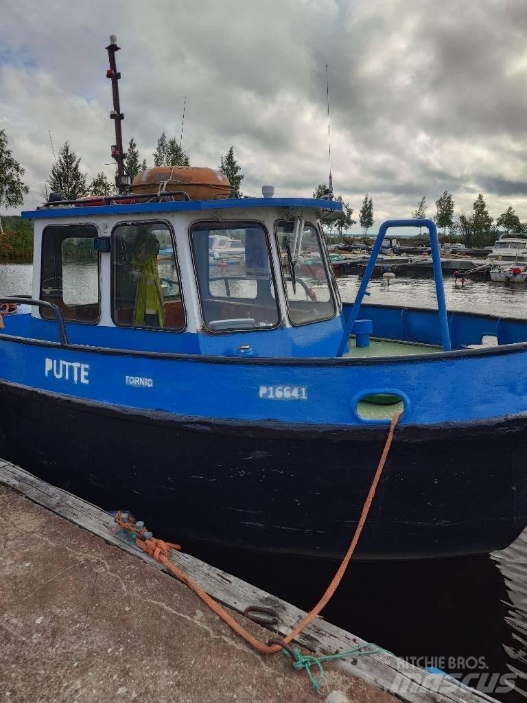  Hinaaja Putte Łodzie, pontony i barki budowlane