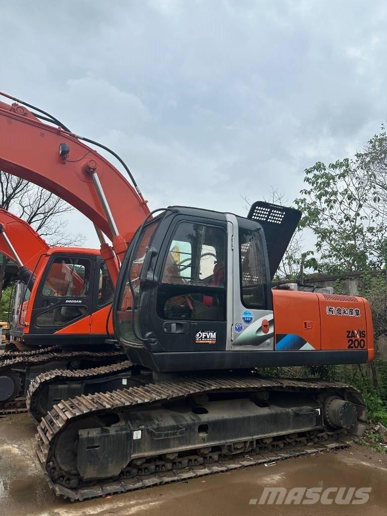 Hitachi ZX 200 Koparki gąsienicowe