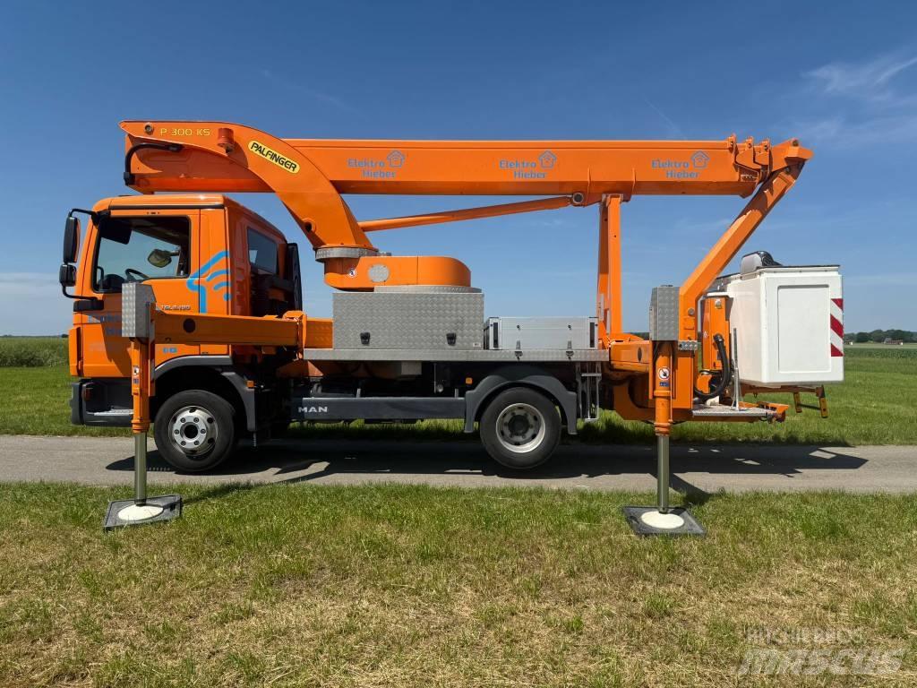 Palfinger P 300 KS Podnośniki koszowe