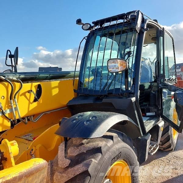 JCB 533-105 Ładowarki teleskopowe