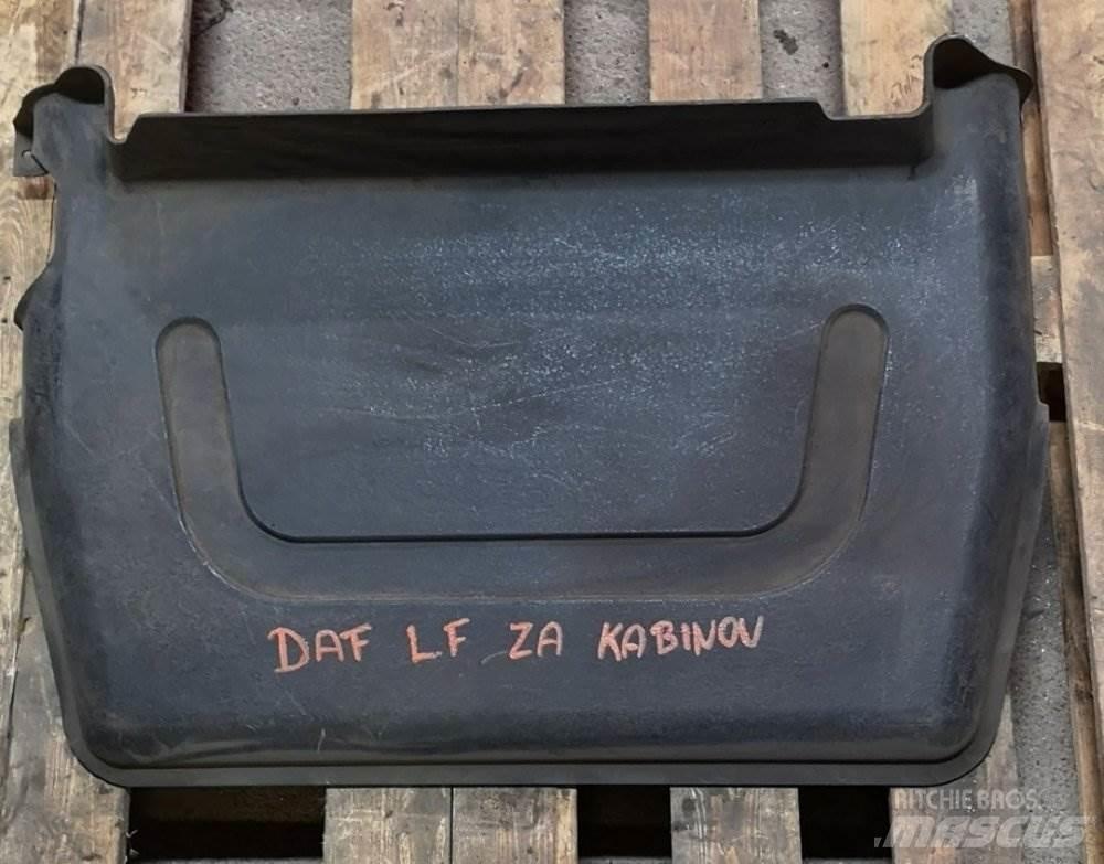DAF LF KRYT ZA KABINOU Kabiny i wnętrze
