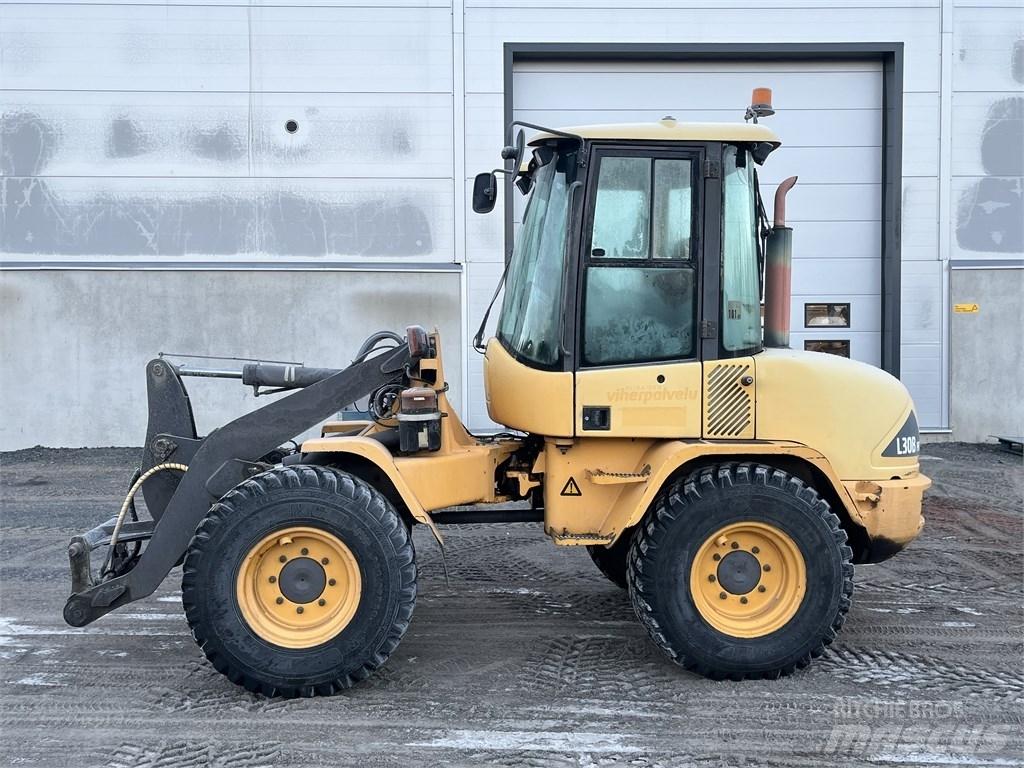 Volvo L 30 B Ładowarki kołowe