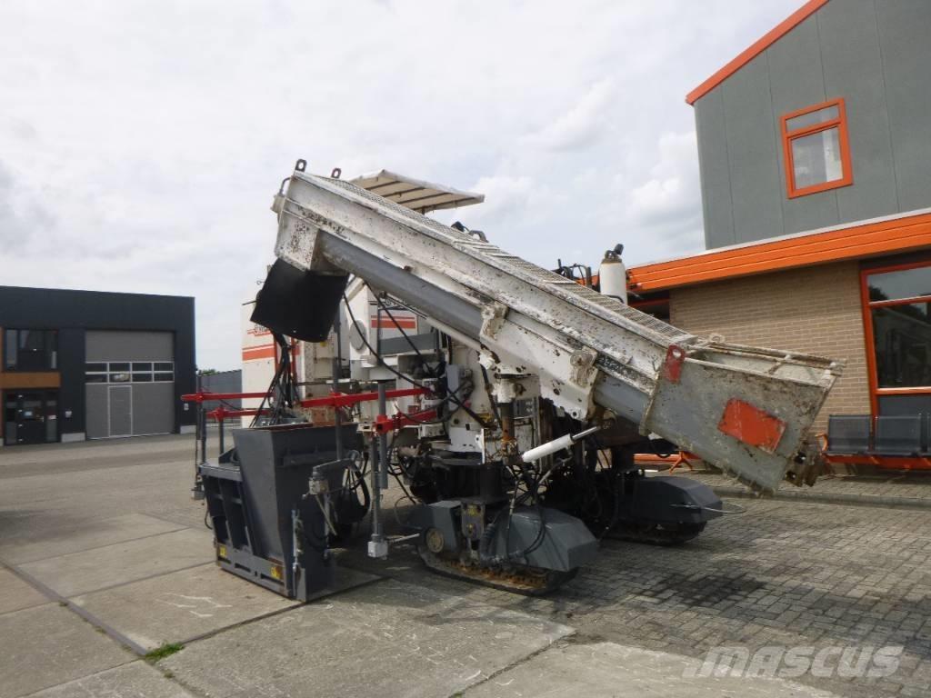 Wirtgen SP250 Beton-maszyny do przerobu kamienia