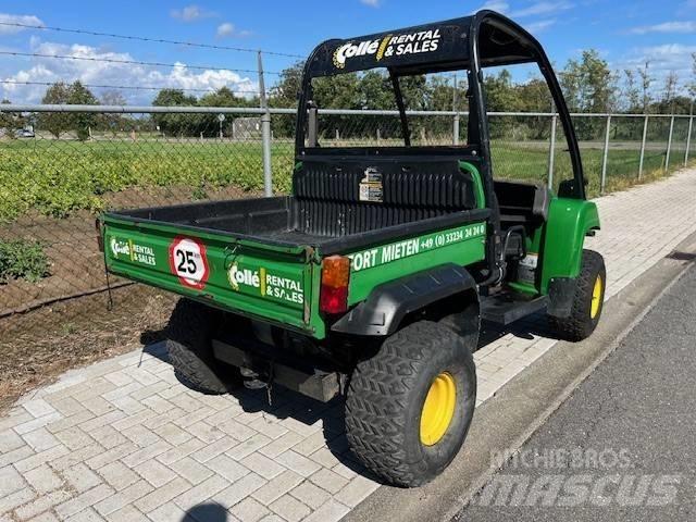 John Deere Gator Maszyny komunalne