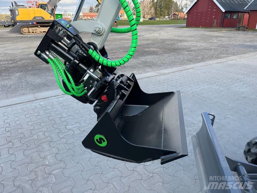 Takeuchi TB20E Minikoparki