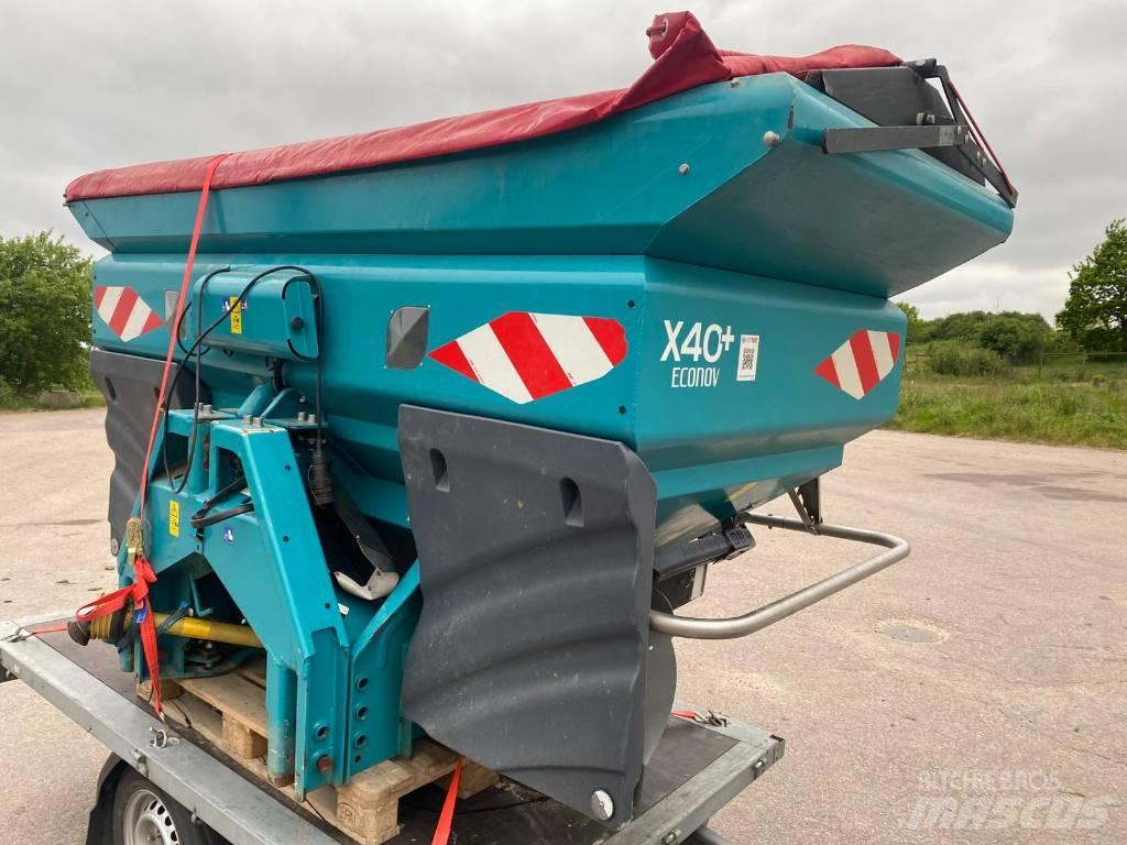 Sulky X 40+ Econov Rozrzutnik nawozów mineralnych