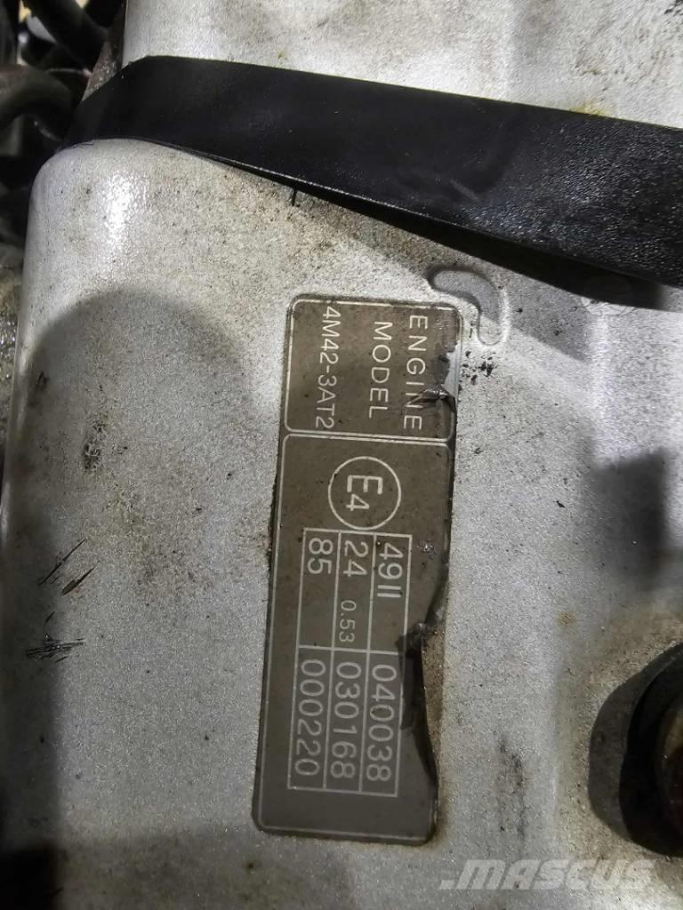 Mitsubishi 4M42-3AT2 Silniki