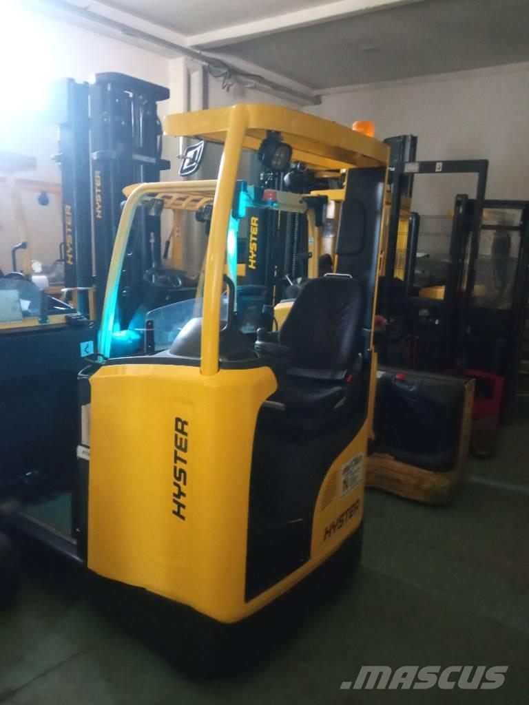 Hyster R 1.4 Wózki widłowe wysokiego składowania