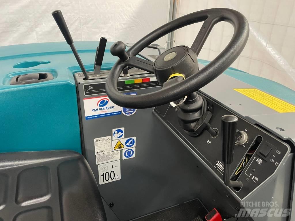 Tennant S20 LPG Zamiatarki - Zgarniarki - Odśnieżarki