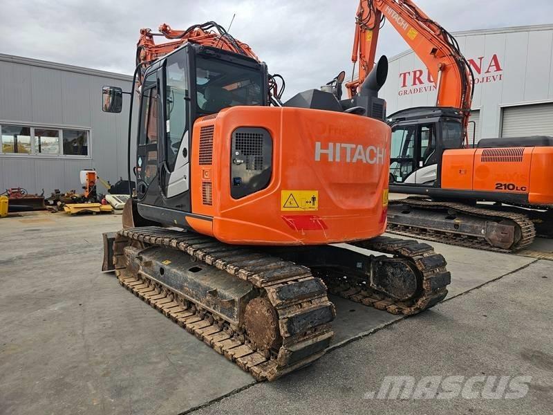 Hitachi ZX 135 US-6 Koparki gąsienicowe