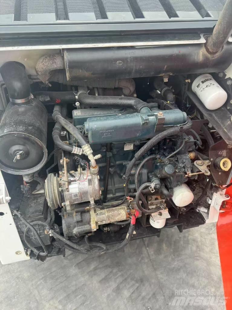 Bobcat S 160 Koparki gąsienicowe
