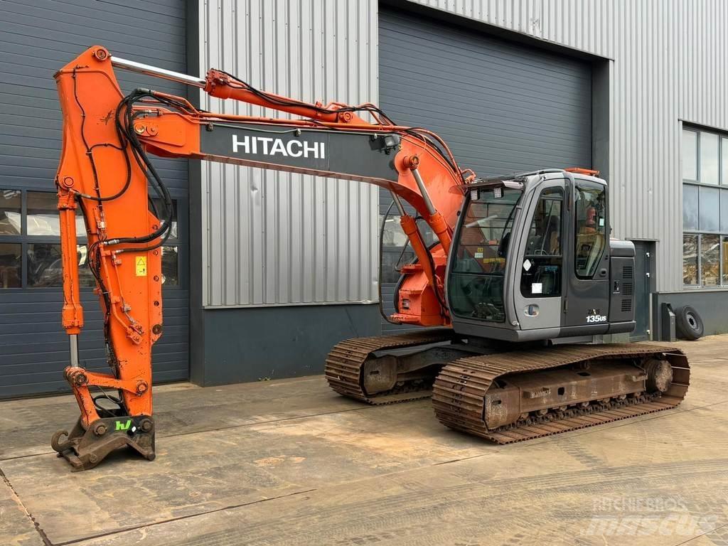 Hitachi ZX135US Koparki gąsienicowe