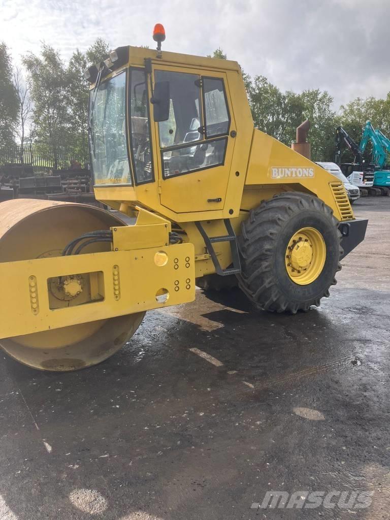 Bomag BW 213 Walce jednobębnowe