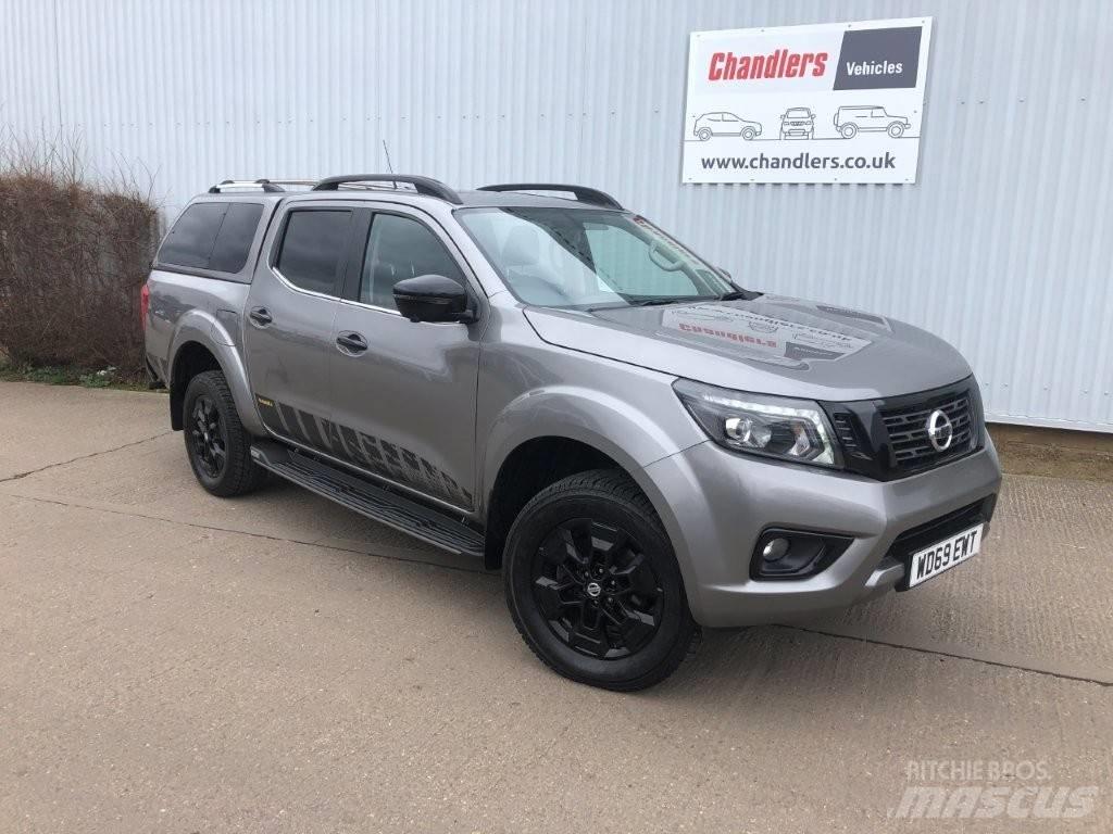 Nissan Navara Pick-upy / Pojazdy z otwieranymi burtami