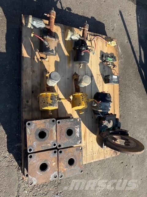 Bell B 40 C PODUSZKA Ramy i zawieszenie