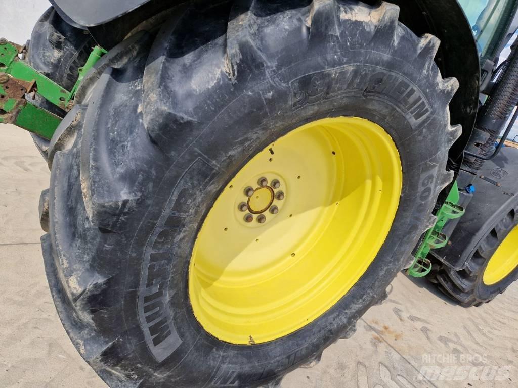 John Deere 6115 R Ciągniki rolnicze