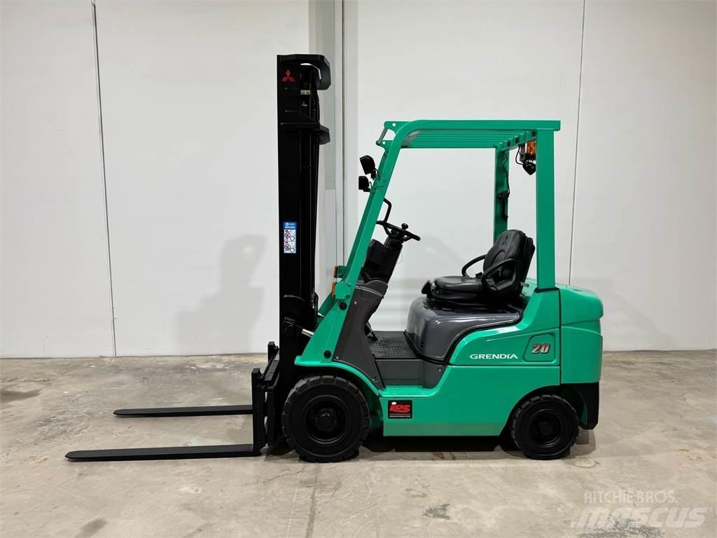 Mitsubishi FD20NT Wózki Diesla