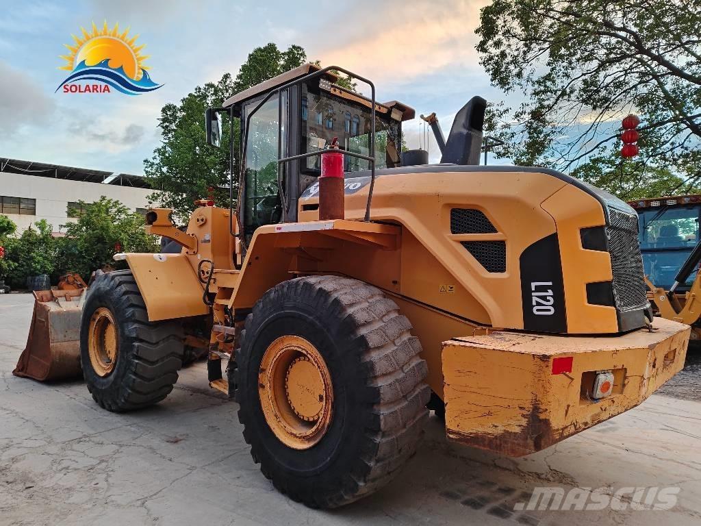 Volvo L 120 Ładowarki kołowe