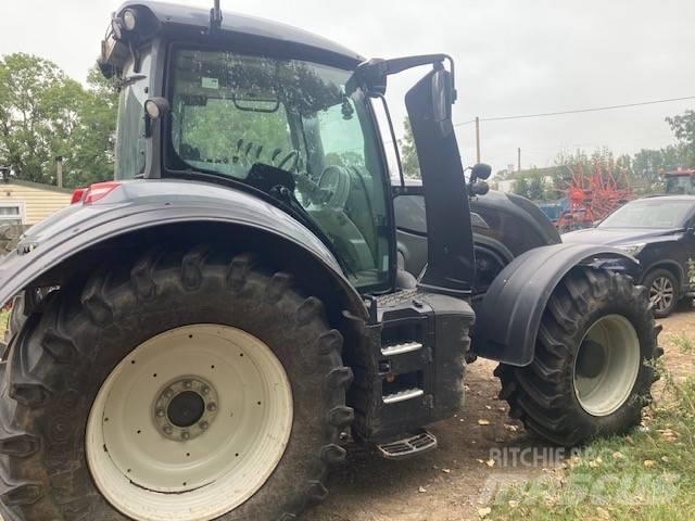 Valtra T 174 EA Ciągniki rolnicze