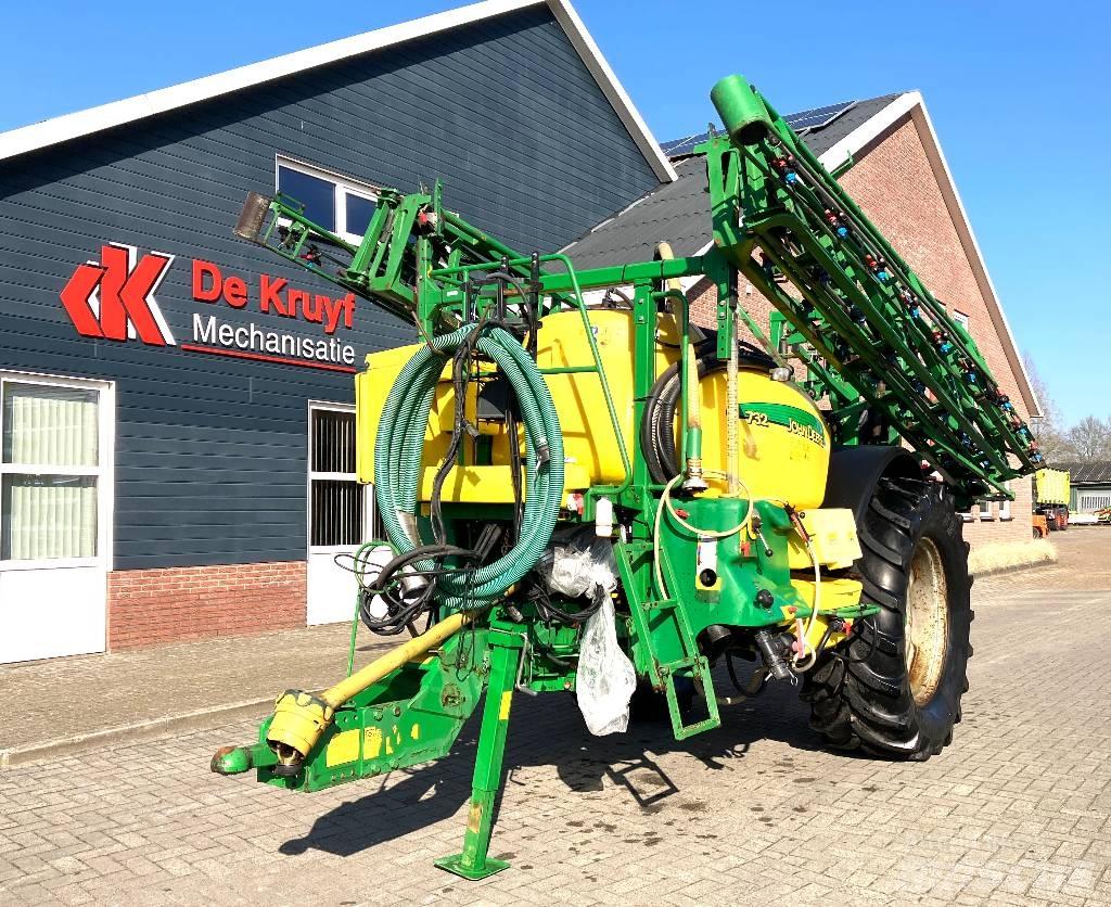 John Deere 732 Opryskiwacze zaczepiane