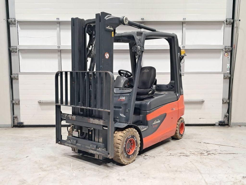 Linde E30L-01 Wózki elektryczne